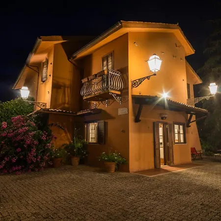 Il Borgo Nel Bosco Farm stay Canterano