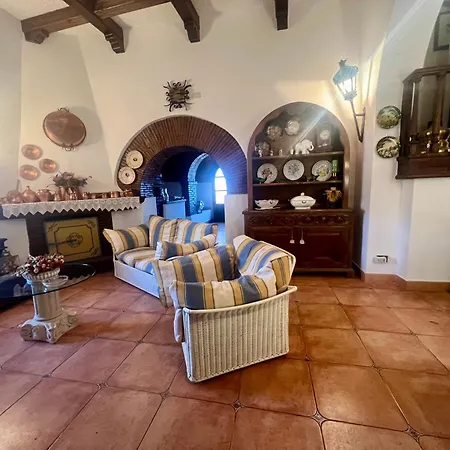 Il Borgo Nel Bosco Farm stay *