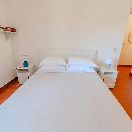 Il Borgo Nel Bosco مزرعة للإقامة *
