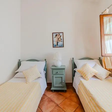 Il Borgo Nel Bosco Farm stay *