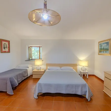 Il Borgo Nel Bosco Farm stay Canterano