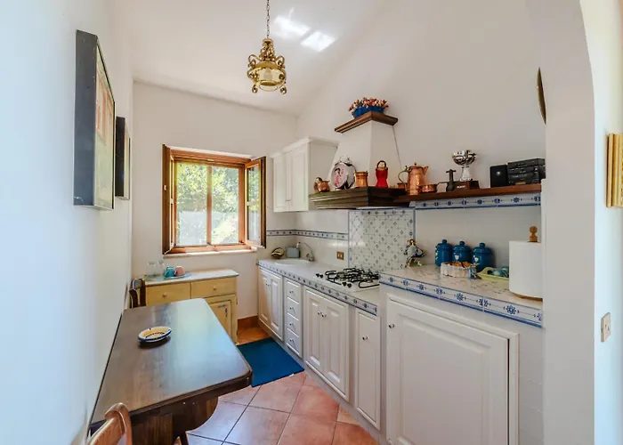 팜스테이 Il Borgo Nel Bosco Canterano